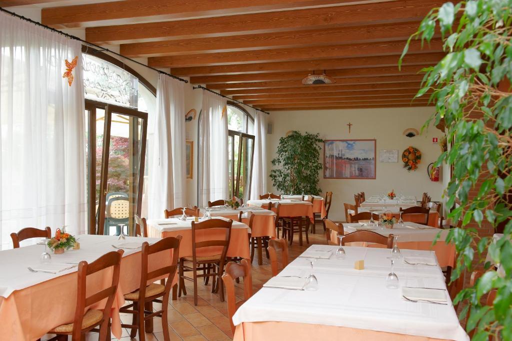 Agriturismo Il Cascinale เตรวิโซ ภายนอก รูปภาพ